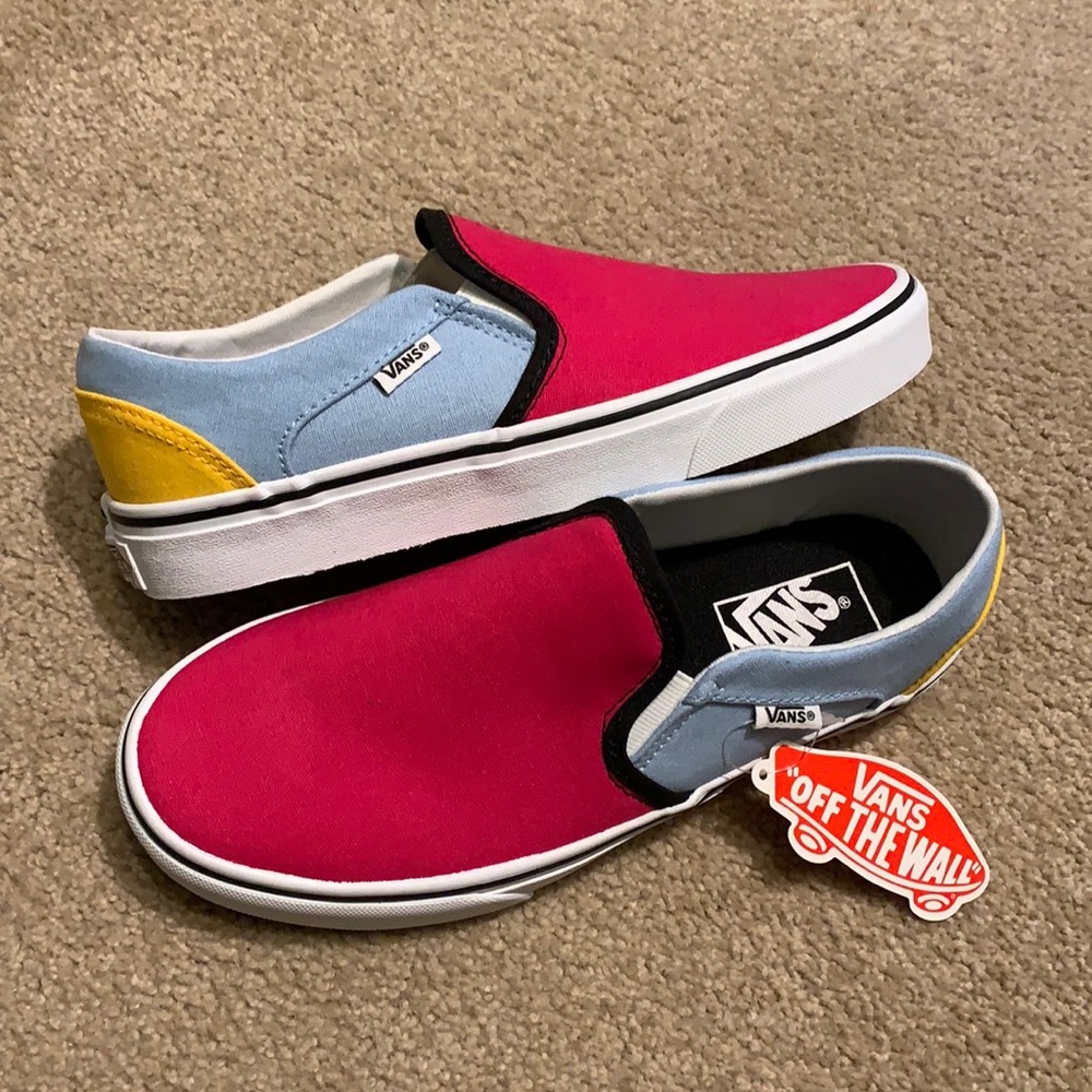 Rare Slip-On Vans! Size 8, NEW! HOT!